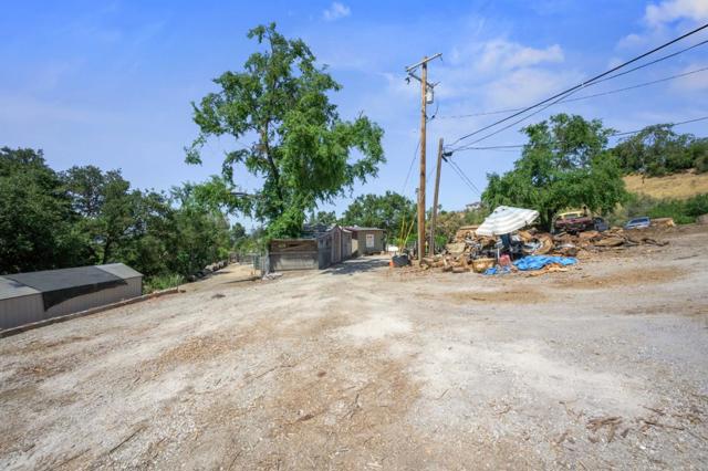 15946 Camino Vista Way, San Jose CA: https://media.crmls.org/mediaz/ed51a3ae-1cd6-40a7-b44e-be6791b36bac.jpg