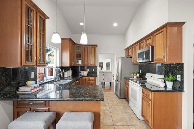 4908 Rice Drive, San Jose CA: https://media.crmls.org/mediaz/ed51ea4d-052b-4a9d-8e34-f45cdccd212b.jpg