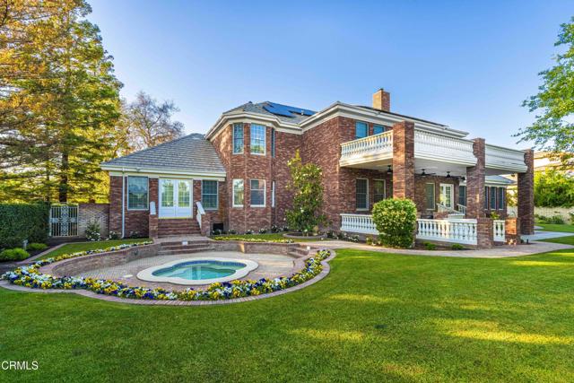 2300 Weybridge Drive, Bakersfield CA: https://media.crmls.org/mediaz/ed526f65-4d8d-4f29-8bef-596eddad3a68.jpg
