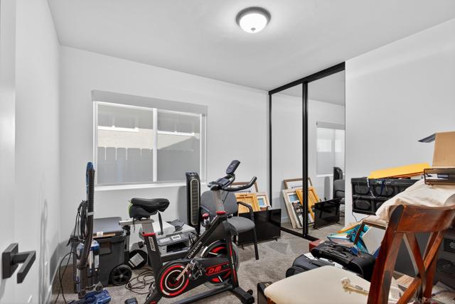 Image 16 of 26 For 1461 Autumn Woods Pl.