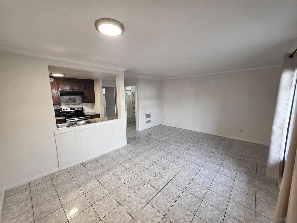 4056 Van Dyke Ave - photo 3
