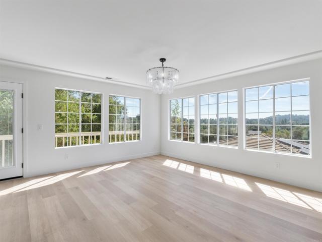 Detail Gallery Image 16 of 52 For 28148 Mountain Meadow Rd, Escondido,  CA 92026 - 3 Beds | 3 Baths