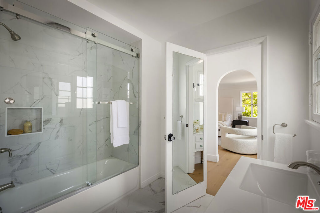 MLS #26830361 image #46