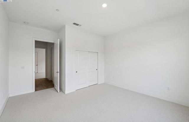 17685 Brightwood Avenue, Lathrop CA: https://media.crmls.org/mediaz/ed581a28-697c-4f47-ad1c-bd7d47e0fa81.jpg
