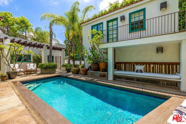 8249 Marmont Lane, Los Angeles CA: https://media.crmls.org/mediaz/ed5b769f-b59c-46f3-966f-805862b7905a.jpg