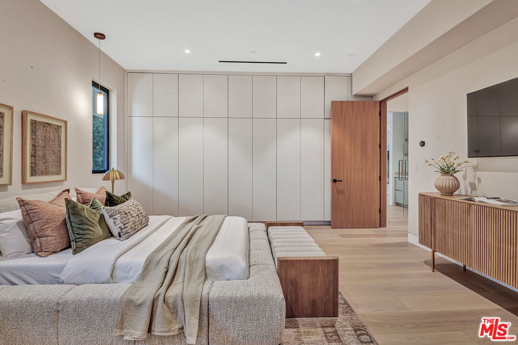 MLS #26871907 image #45
