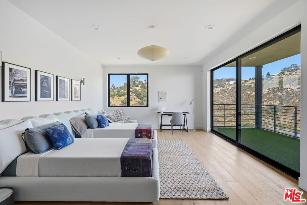 MLS #26875129 image #32