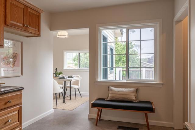 1222 Lincoln Avenue, Pacific Grove CA: https://media.crmls.org/mediaz/ed5fbc5e-33a4-4845-afa5-7d85d940af3a.jpg