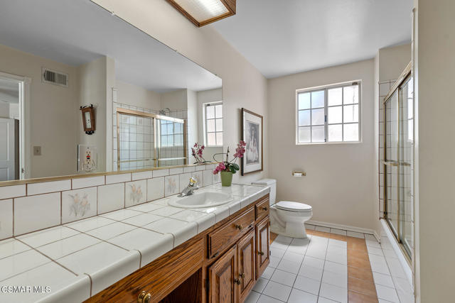 17627 Vincennes Street, Northridge CA: https://media.crmls.org/mediaz/ed609b35-4cd2-426b-8f5c-f1c6fc309274.jpg