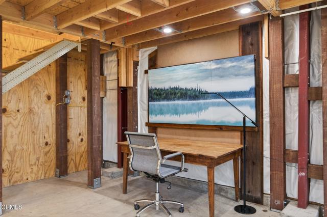 Detail Gallery Image 50 of 70 For 131 San Miguel Dr, Camarillo,  CA 93010 - 4 Beds | 2/1 Baths