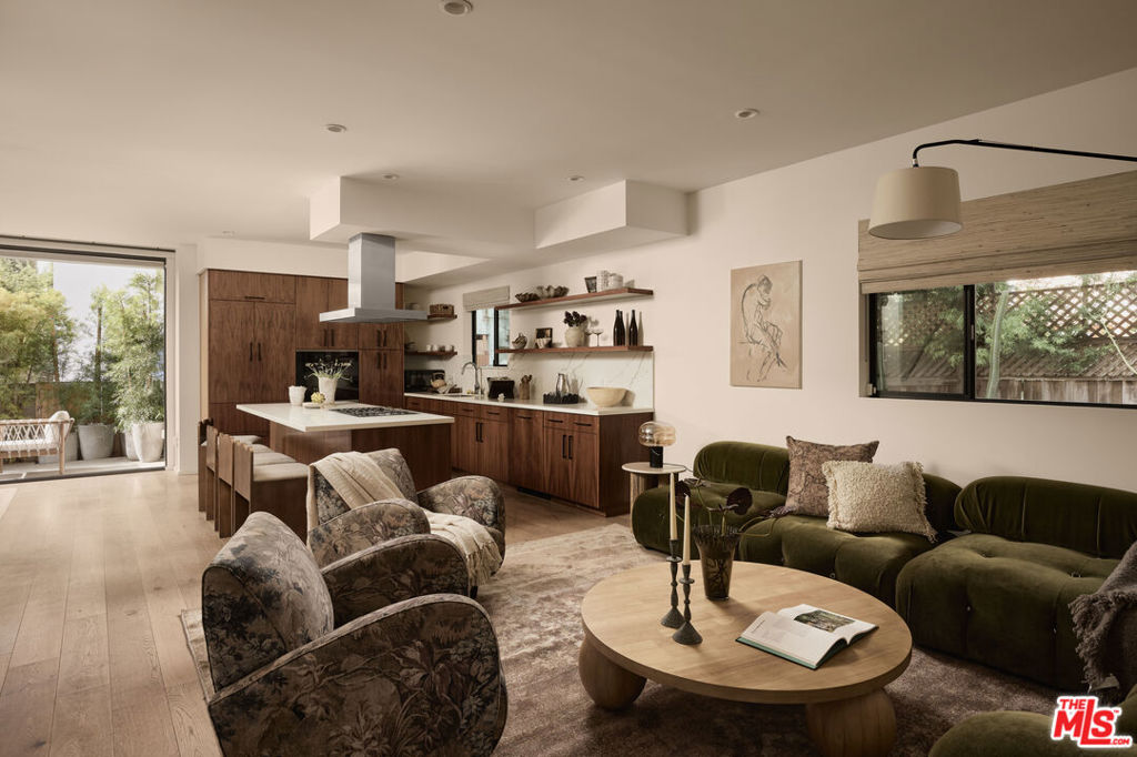 3214 Highland Avenue #4