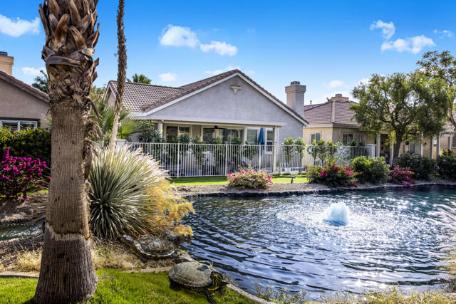 49527 Wayne Street, Indio CA: https://media.crmls.org/mediaz/ed6271f2-7c83-45f6-a09a-b1409bc2c008.jpg