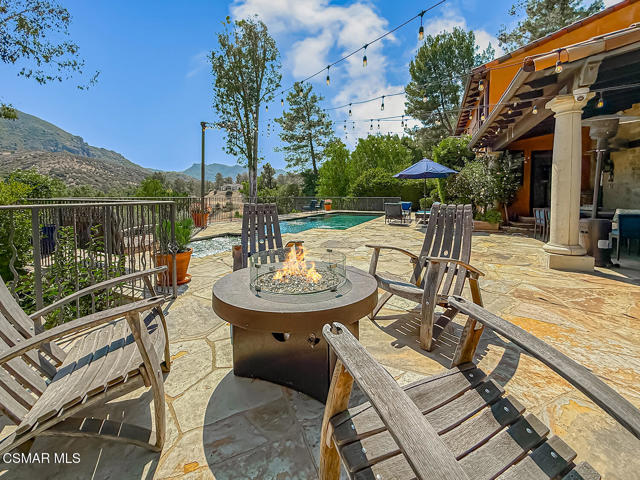 31145 Lobo Vista Road, Agoura Hills CA: https://media.crmls.org/mediaz/ed632c6c-9048-40d7-aa64-677400f481a5.jpg
