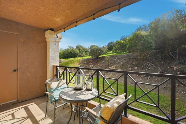 Detail Gallery Image 2 of 34 For 3211 Sirena Vista Way #116,  Carlsbad,  CA 92009 - 1 Beds | 1 Baths