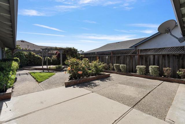 745 Ambrose Drive, Salinas CA: https://media.crmls.org/mediaz/ed63f249-de86-4ea7-91b0-bd9a115dd3cc.jpg