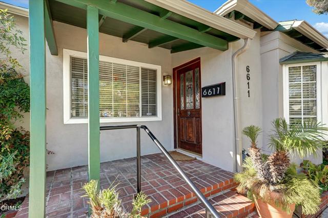 Detail Gallery Image 4 of 32 For 6611 Denny Ave, North Hollywood,  CA 91606 - 3 Beds | 1 Baths