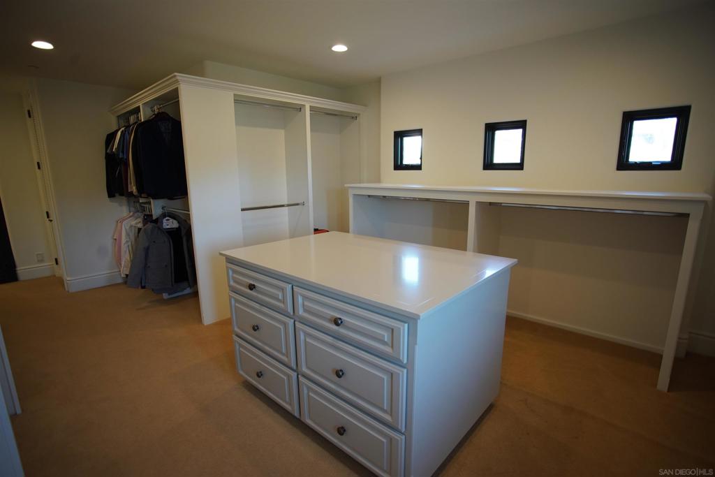 MLS #250032633SD image #6