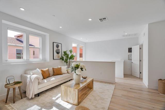 2930 Boyter Place, Santa Clara CA: https://media.crmls.org/mediaz/ed6804d2-a16e-43f6-91b9-85fec5d42146.jpg