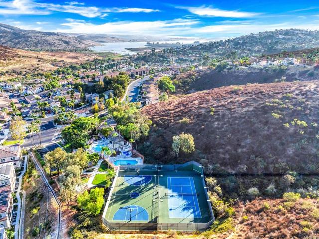 2843 Hidden Valley Court, Spring Valley CA: https://media.crmls.org/mediaz/ed688e87-8aca-472a-b9f5-97f2295b7d42.jpg