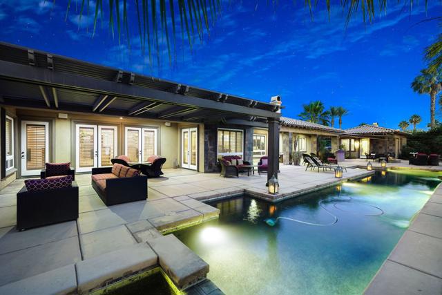 52395 Whispering Way, La Quinta CA: https://media.crmls.org/mediaz/ed68d828-f5ec-425b-9605-ea57b4024634.jpg