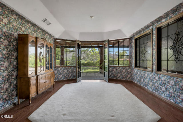 11395 Highridge Court, Camarillo CA: https://media.crmls.org/mediaz/ed699c5e-c968-4c1f-aa86-44e2130a3ff3.jpg
