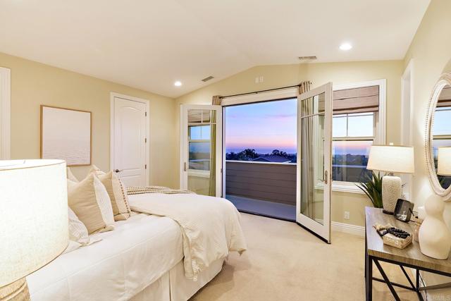 Detail Gallery Image 10 of 42 For 3768 Skyline Rd, Carlsbad,  CA 92008 - 4 Beds | 2/1 Baths