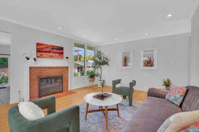 1583 Mitchell Way, Redwood City CA: https://media.crmls.org/mediaz/ed6c2e6c-86e1-4dd0-abe9-712e75dbfd8a.jpg