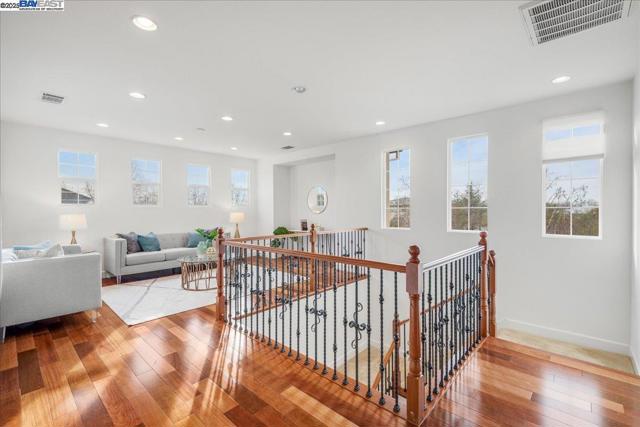 2396 Keats Ln, San Ramon CA: https://media.crmls.org/mediaz/ed6c958a-e30c-42da-bbae-32cbdce37d81.jpg