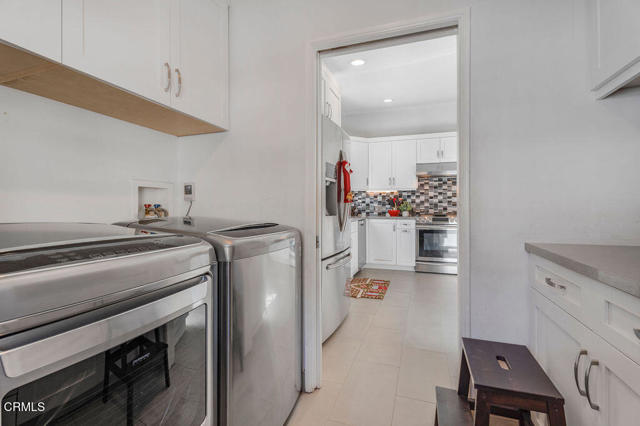 3547 Mevel Place, La Crescenta CA: https://media.crmls.org/mediaz/ed6eeb6e-3d71-4245-bec7-26dfde3ab38b.jpg