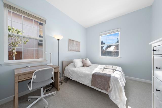 2710 Valleycreek Drive, Chula Vista CA: https://media.crmls.org/mediaz/ed6f0c68-1c50-4a63-b642-1f5e6ab75da9.jpg