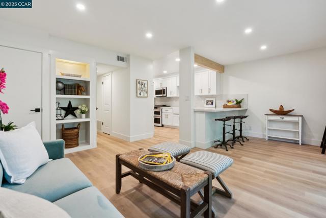 1877 Cannon, Walnut Creek CA: https://media.crmls.org/mediaz/ed70df3e-3455-4b66-988b-9a709fd72358.jpg