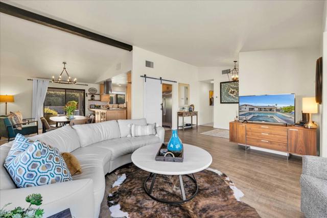 73501 Broken Arrow Trail, Palm Desert CA: https://media.crmls.org/mediaz/ed717e44-ba90-497f-965c-59a4d8602911.jpg