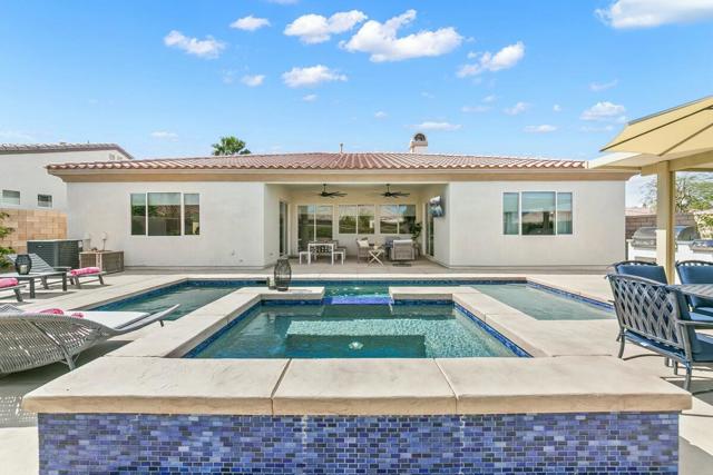 44830 Via Mirabel, La Quinta CA: https://media.crmls.org/mediaz/ed717fa2-80c2-4156-bc73-4b3d56d56aba.jpg