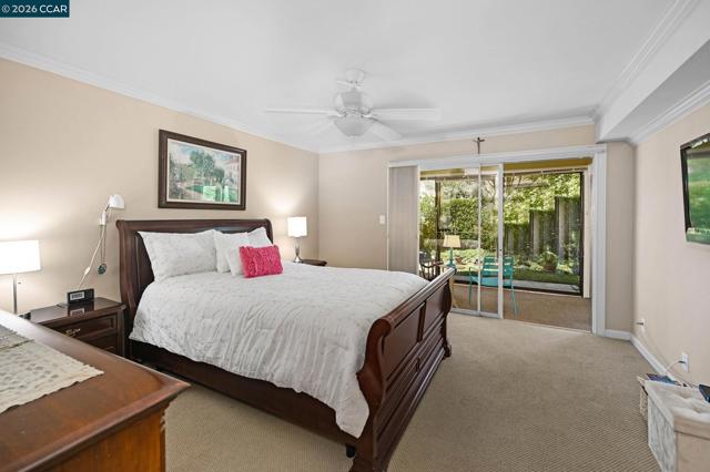 2055 Cactus Ct, Walnut Creek CA: https://media.crmls.org/mediaz/ed718ba1-7999-4c72-a8b5-98ab03b3afc4.jpg