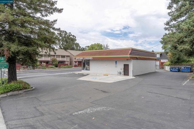 Image 3 of 23 For 1617 San Pablo Avenue