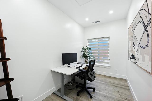 2154 Briarwood Drive, Santa Clara CA: https://media.crmls.org/mediaz/ed721d5d-4f3f-465c-b553-0d4923403ce1.jpg