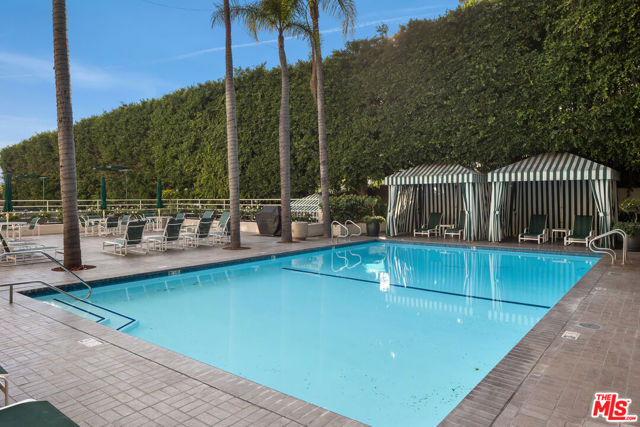 1131 Alta Loma Road, West Hollywood CA: https://media.crmls.org/mediaz/ed72c4bd-7152-463d-8b33-95ce7c7885ac.jpg