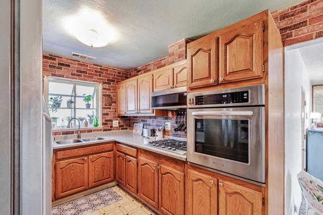 1625 Mount Herman Drive, San Jose CA: https://media.crmls.org/mediaz/ed72c78c-c793-43ef-a1a6-fde43ba50f8d.jpg