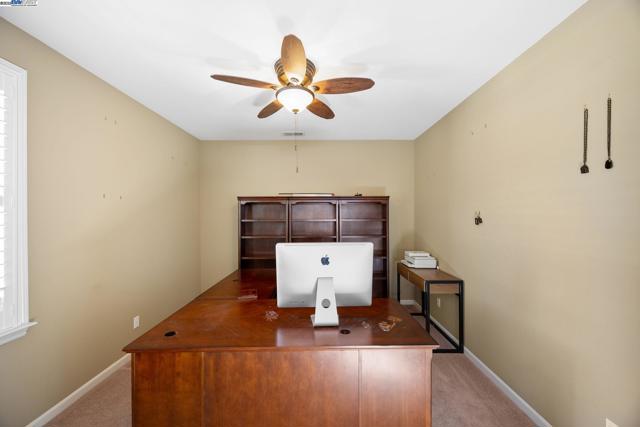 2132 Gold Poppy St, Brentwood CA: https://media.crmls.org/mediaz/ed745db6-9ed5-45ac-be3e-5ef4efecea8f.jpg