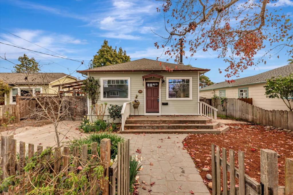 416 Stanford Avenue