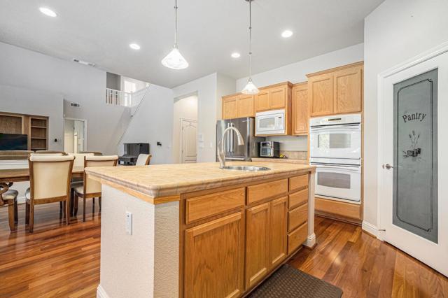 1964 Finger Peak Way, Antioch CA: https://media.crmls.org/mediaz/ed7575af-47c8-47d6-864b-1b649e6bf007.jpg