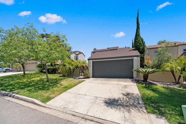 5751 Menorca Dr, San Diego CA: https://media.crmls.org/mediaz/ed771343-5651-4582-812b-29f01ded34f7.jpg