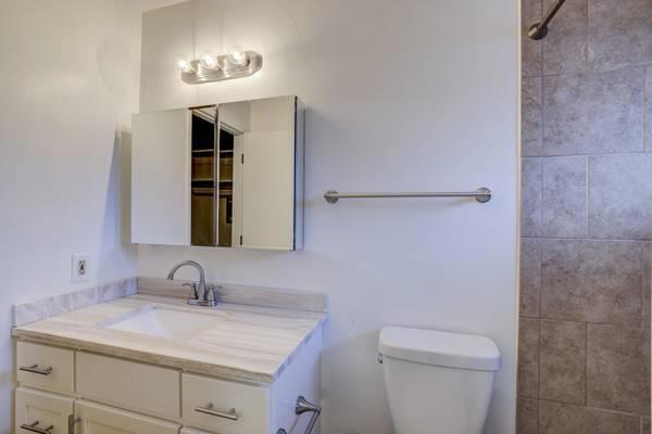 2220 Lake Road, Belmont CA: https://media.crmls.org/mediaz/ed7736e2-cca3-4881-ba75-957ffe3da595.jpg