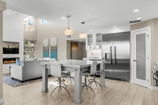 33 Medina Way, Rancho Mirage CA: https://media.crmls.org/mediaz/ed778c9f-4e2f-49d8-a581-24929202de7f.jpg