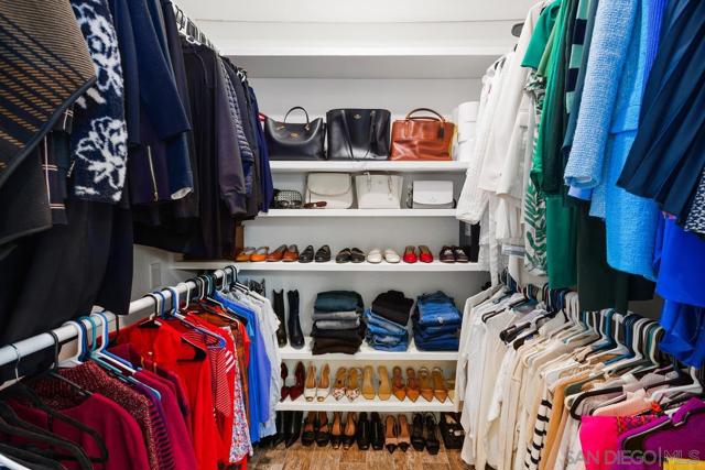 40599 Calle Medusa, Temecula CA: https://media.crmls.org/mediaz/ed7861e5-3651-43d6-b5e0-1b7936a20e29.jpg