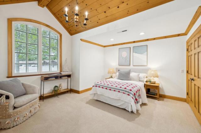 655 Berry Avenue, Los Altos CA: https://media.crmls.org/mediaz/ed786d41-4033-4a88-a3b9-7e3c0b9bc6e3.jpg