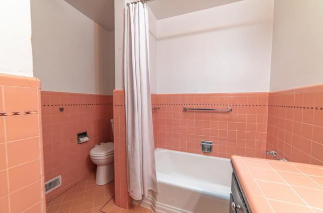 25145 N Carmel Hills Drive, Carmel CA: https://media.crmls.org/mediaz/ed7b6e9a-94e1-412b-bc6e-957183a46705.jpg