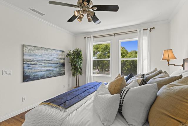 Detail Gallery Image 17 of 38 For 6084 Citracado Cir, Carlsbad,  CA 92009 - 3 Beds | 2/1 Baths