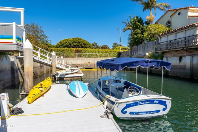 Detail Gallery Image 50 of 59 For 3810 W Hemlock St, Oxnard,  CA 93035 - 4 Beds | 4 Baths