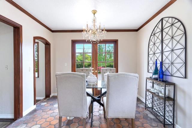 14175 Douglass Lane, Saratoga CA: https://media.crmls.org/mediaz/ed7e668b-f198-4f8c-8296-65d53fa97d3d.jpg